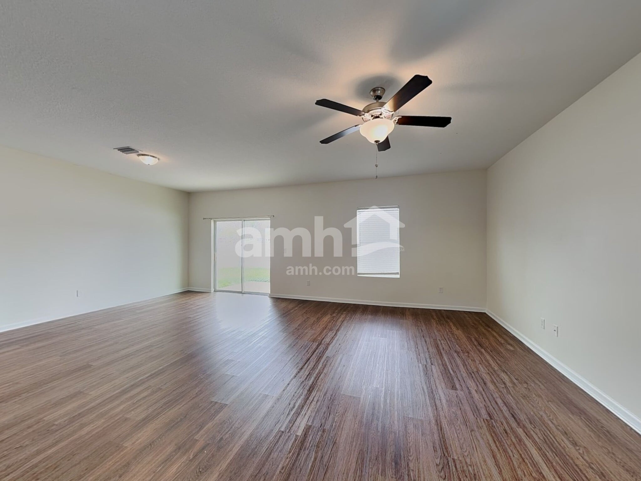 Building Photo - 8714 Layalie Way