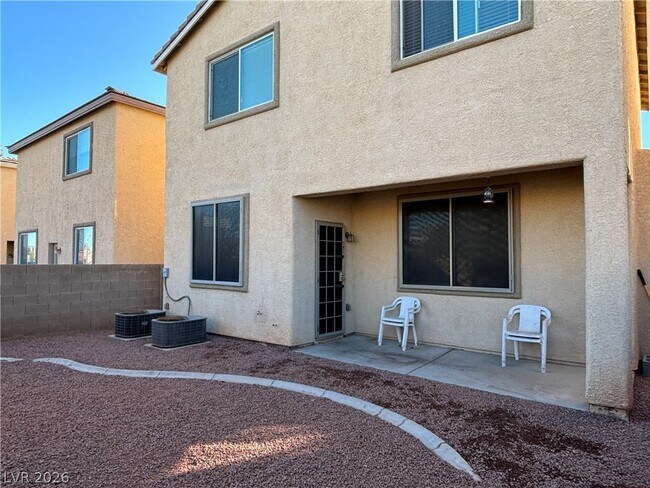 Building Photo - 9012 Vintage Wine Ave