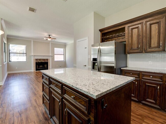 Building Photo - 3944 Kristencreek Ln