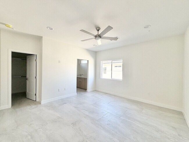 Building Photo - 68162-68162 Modalo Rd