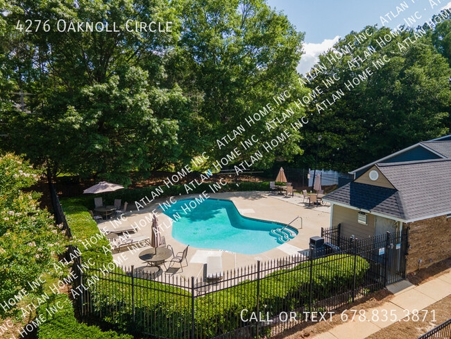 Building Photo - 4276 Oaknoll Cir