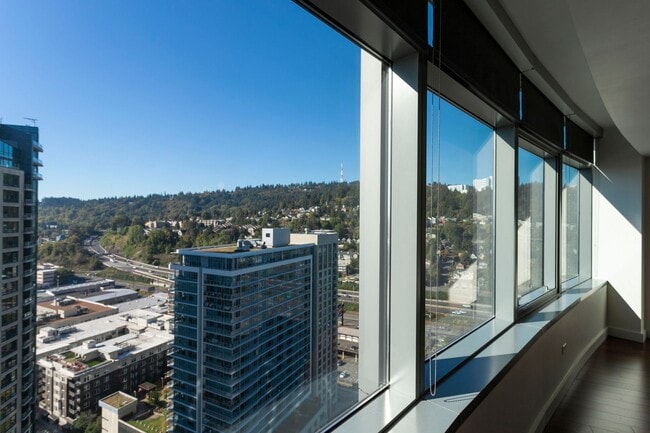 Building Photo - 3601 S River Pkwy