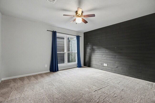 Building Photo - 16607 Neumann Dr