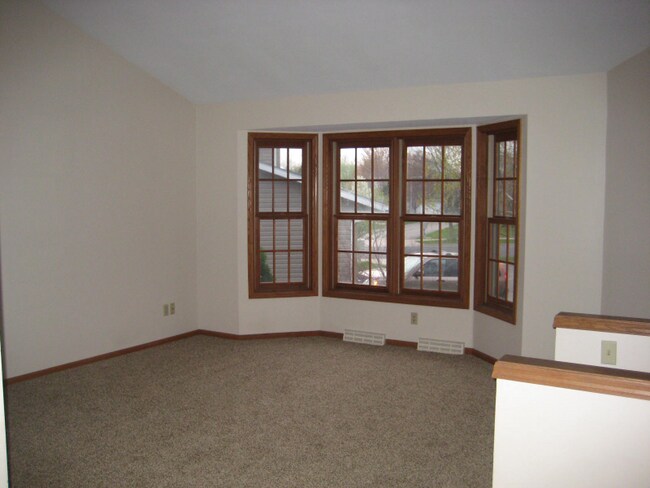 Building Photo - 0 Verde Ct