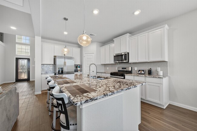 Building Photo - 3025 Waxwing Dr