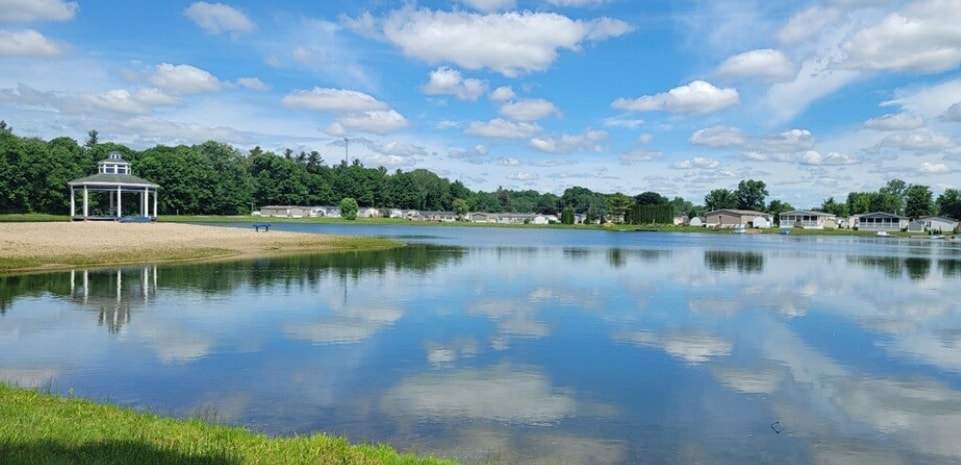 Building Photo - 209 Birch Ln