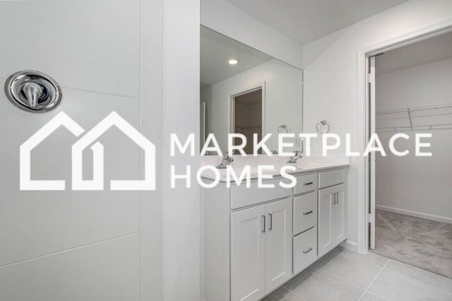 Building Photo - 1625 Diablo Cir SW