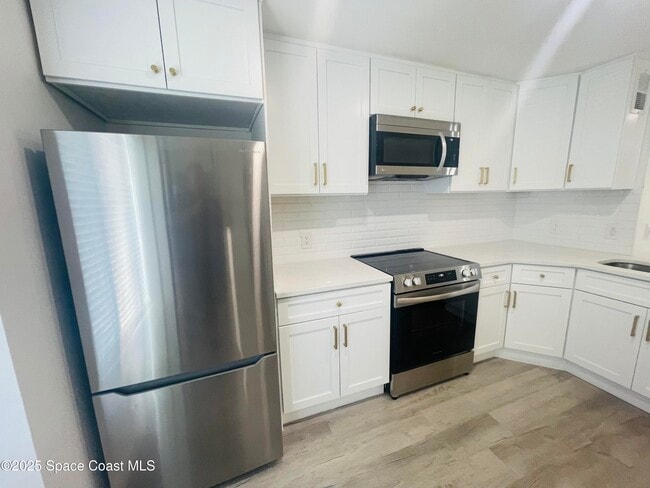 Building Photo - 1515 Huntington Ln