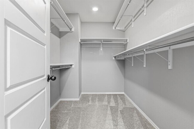 Building Photo - 7221 Kilday Cv