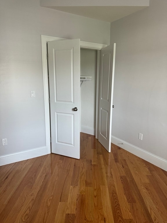 Building Photo - 804 Waverly St