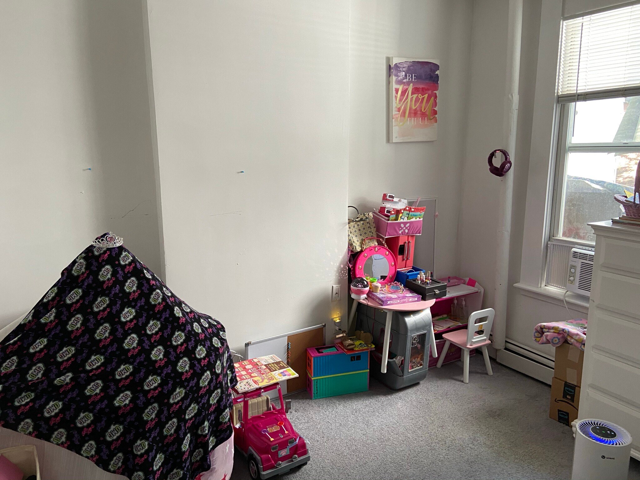 Building Photo - 40 Newton St