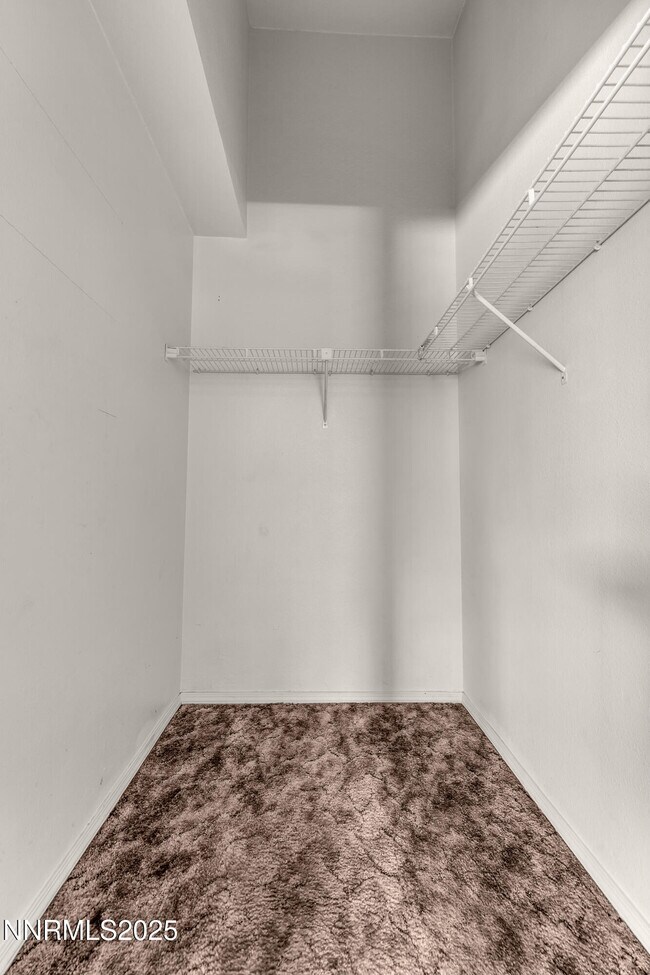 Building Photo - 2650 Plumas St