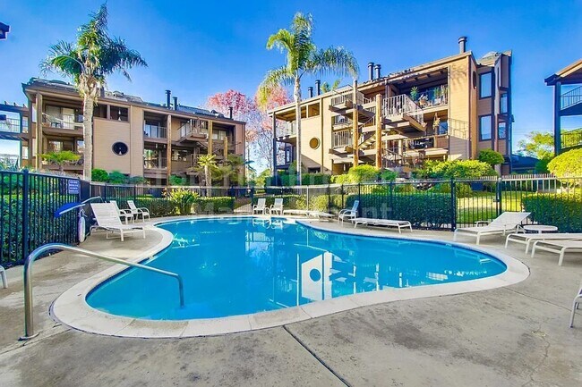 Building Photo - **Beautiful, Fully-Furnished 2 bed / 2.5 bath Townhome in Coastal Carlsbad - Available 12/01**
