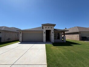 Building Photo - 2606 Garland Ave