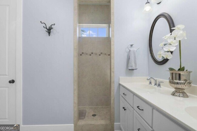 Building Photo - 106 Boatsman Way