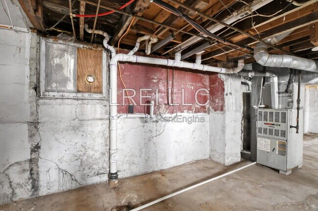 Building Photo - 131 N 39th St