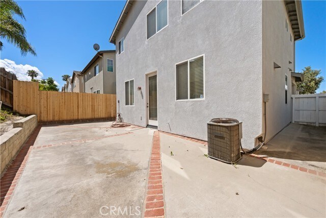 Building Photo - 17526 Orangetree Dr