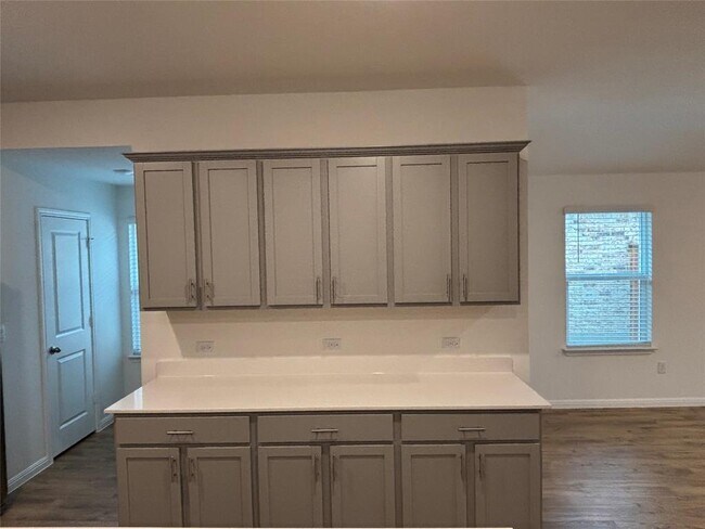 Building Photo - 1824 Marlin Spike Dr