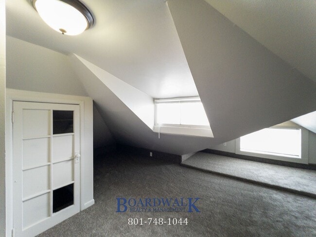 Building Photo - 1768 S 400 E