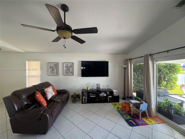 Building Photo - 5226 Brian Blvd