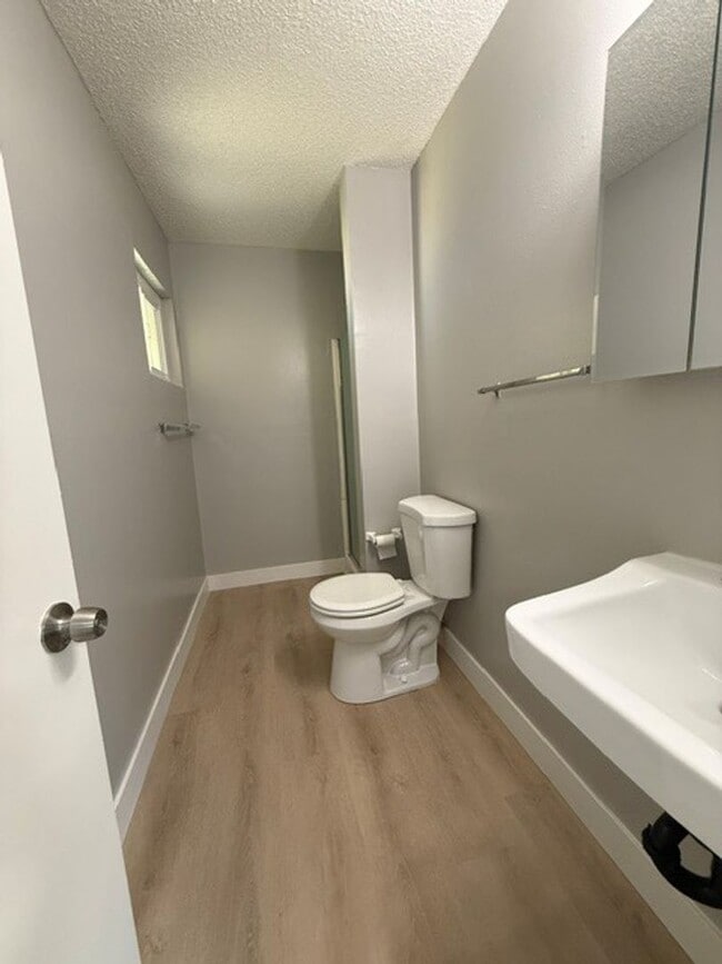 Building Photo - 2615 Pendragon Ln