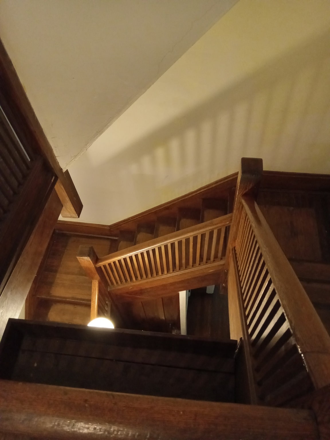 Apt 3 - oak staircase - 523 E State St