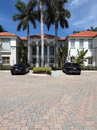 Building Photo - 11011 Legacy Ln