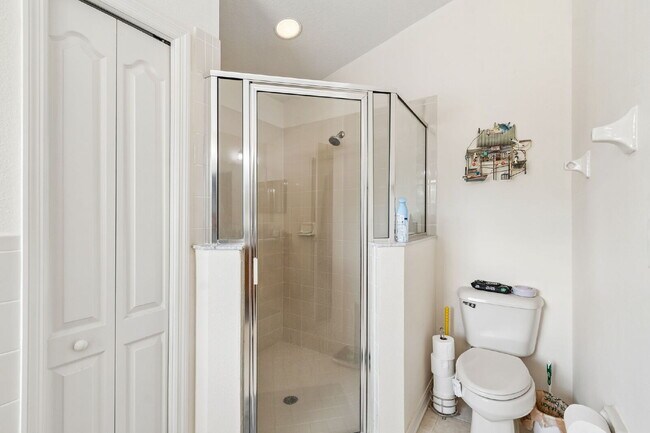 Building Photo - Great opportunity to rent in the gated community of Parkmonte in Meadow Pointe!