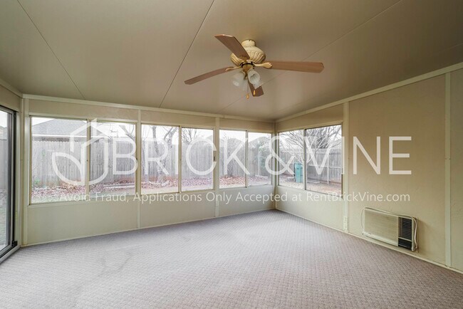 Building Photo - 17621 Cranbrook Rd