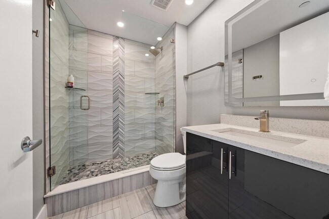 Building Photo - 1560 Gulf Blvd