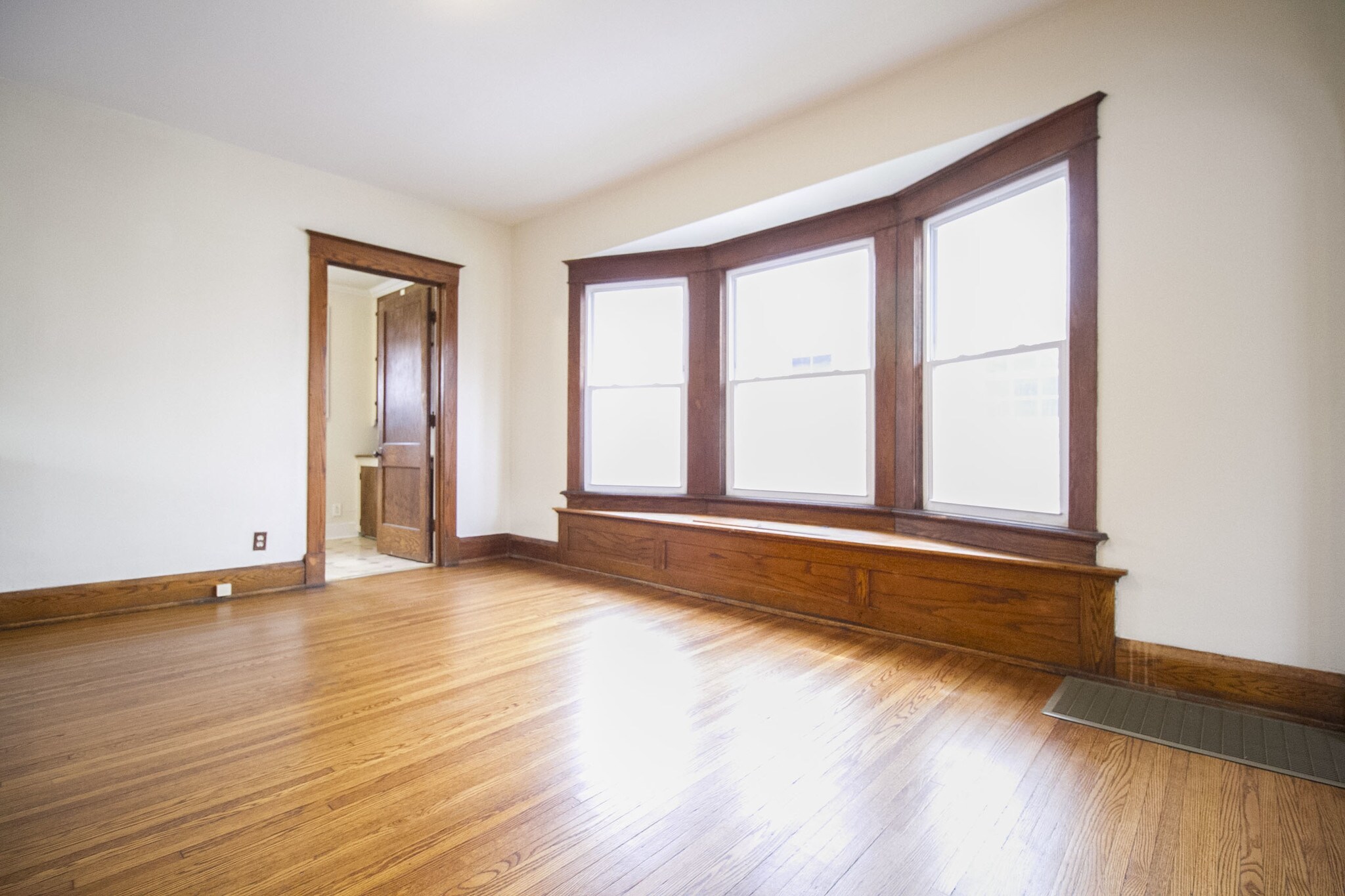 Building Photo - 2122 Airport Hwy