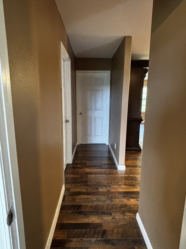 Building Photo - 1526 US-64