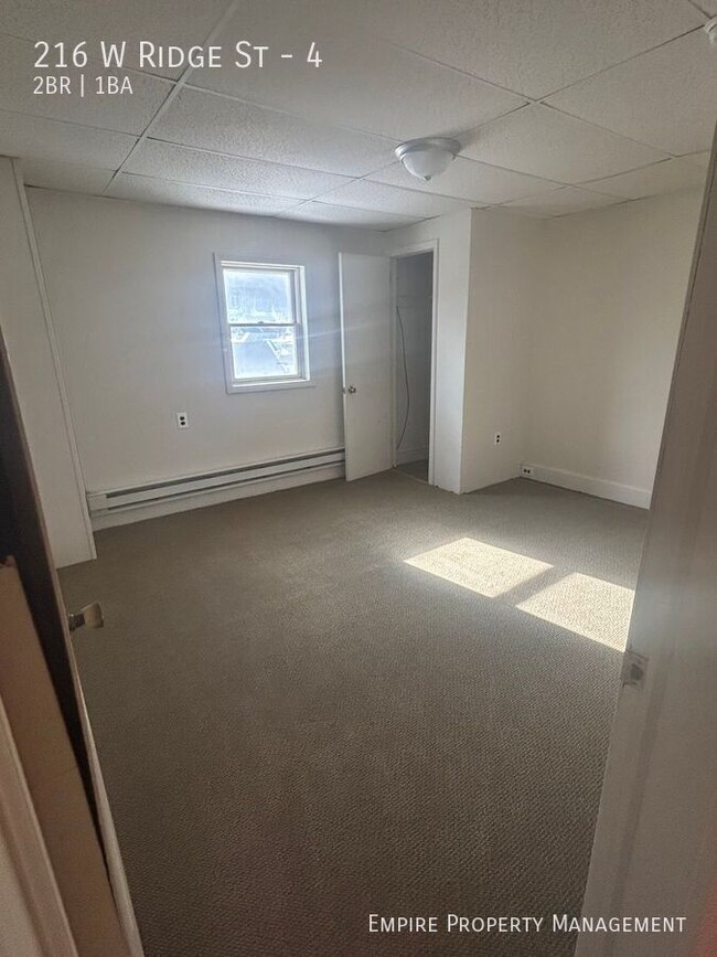 Building Photo - Available- 2 bedroom, 1 bathroom in Lansfo...