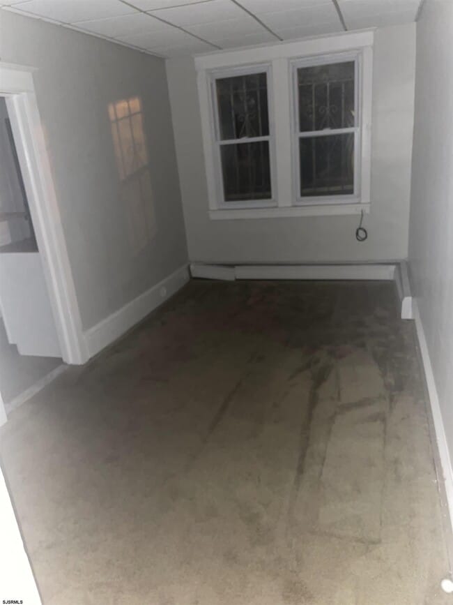 Building Photo - 216 S Main St