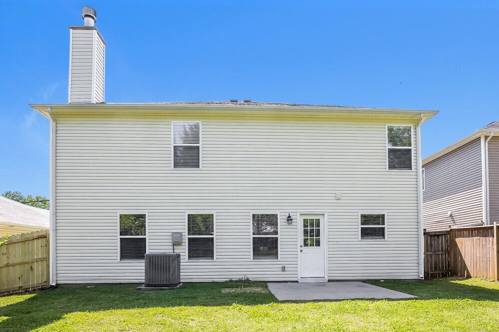 Building Photo - 5625 Dory Dr