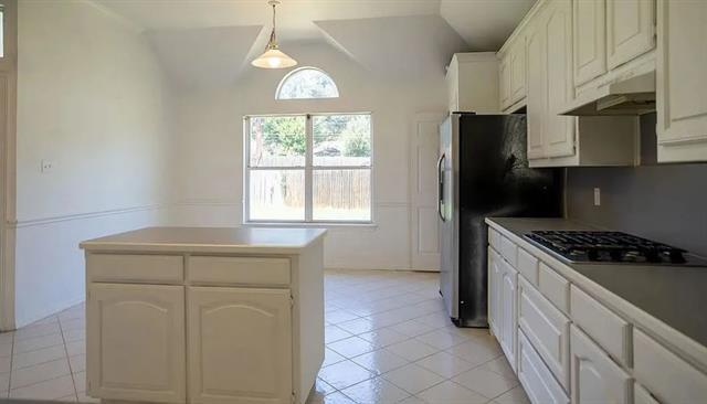 Building Photo - 492 Shade Tree Cir