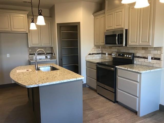 Building Photo - 7438 Salerno Ct