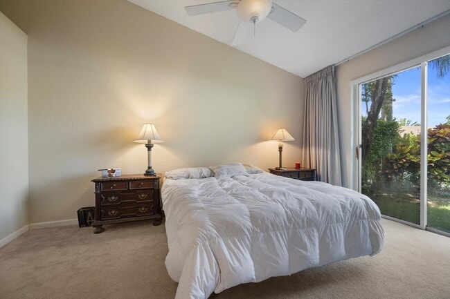 Building Photo - 4677 Carlton Golf Dr