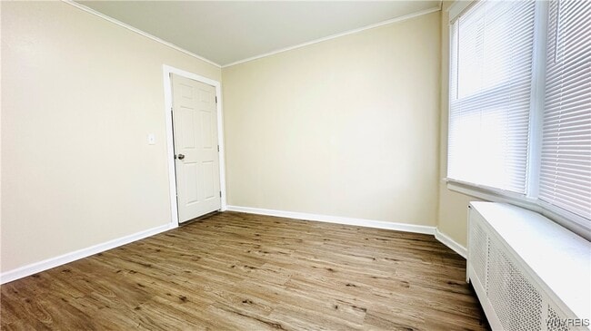 Building Photo - 701 Cedar Ave