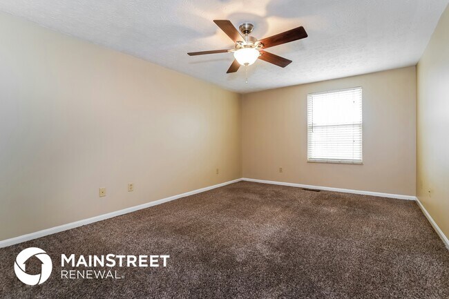 Building Photo - 7727 Maradona Dr S