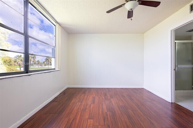 Building Photo - 7350 NW 18th St
