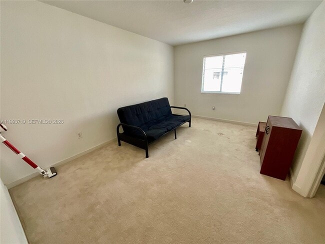 Building Photo - 5628 NW 113th Ave