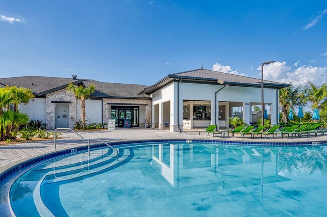 Building Photo - 4291 Paragraph Dr