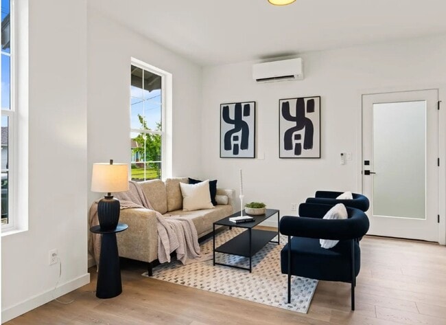 Building Photo - St. Johns New Build - Bright and Spacious End Unit 2 Bedroom with A/C, Washer/Dryer and Private P...