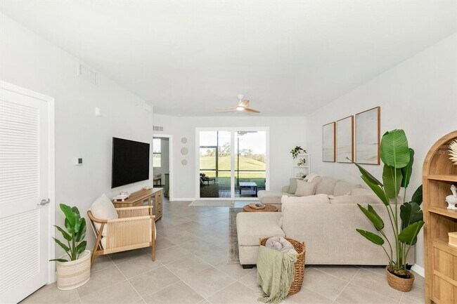 Building Photo - 12520 Galapagos Ct