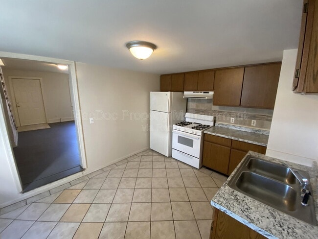 Building Photo - 1414 Princess Anne St