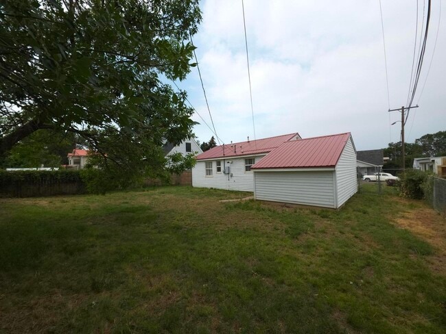 Building Photo - 2644 Barela St