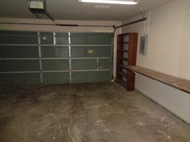 Building Photo - 6611 Grove Field Ln