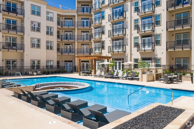 Building Photo - The Locale