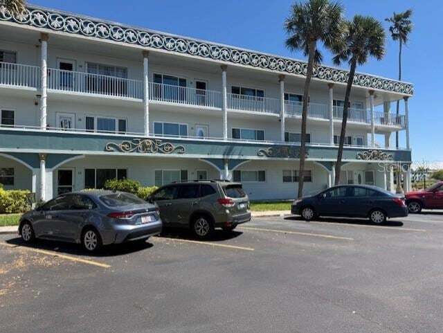 Building Photo - 2380 World Pkwy Blvd